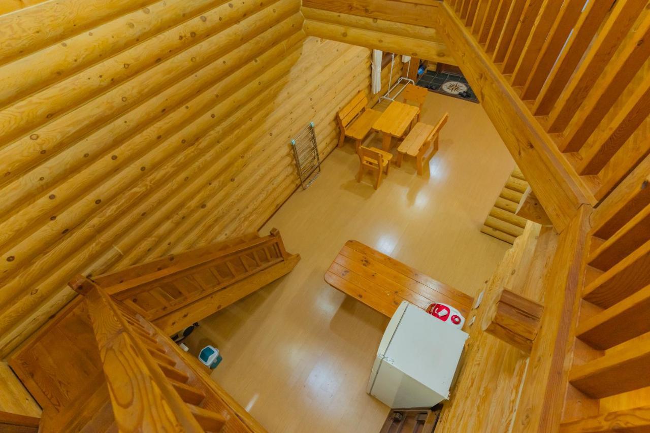 Jungmun Log Pension & Resort Сеогвипо Екстериор снимка